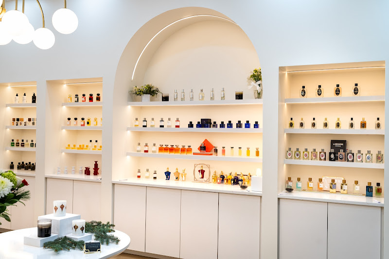 Scentrique - Niche Perfumes & Home Fragrances Denver