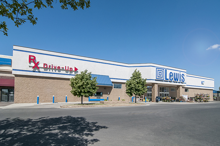 Lewis Stores - Brookings