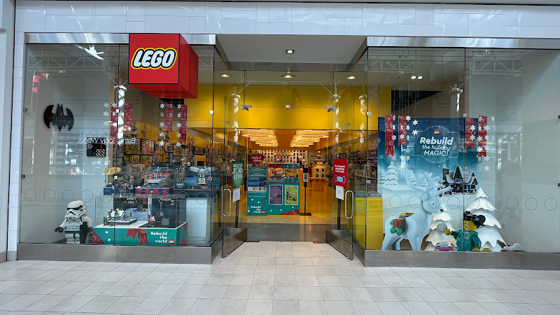 The LEGO® Store Danbury