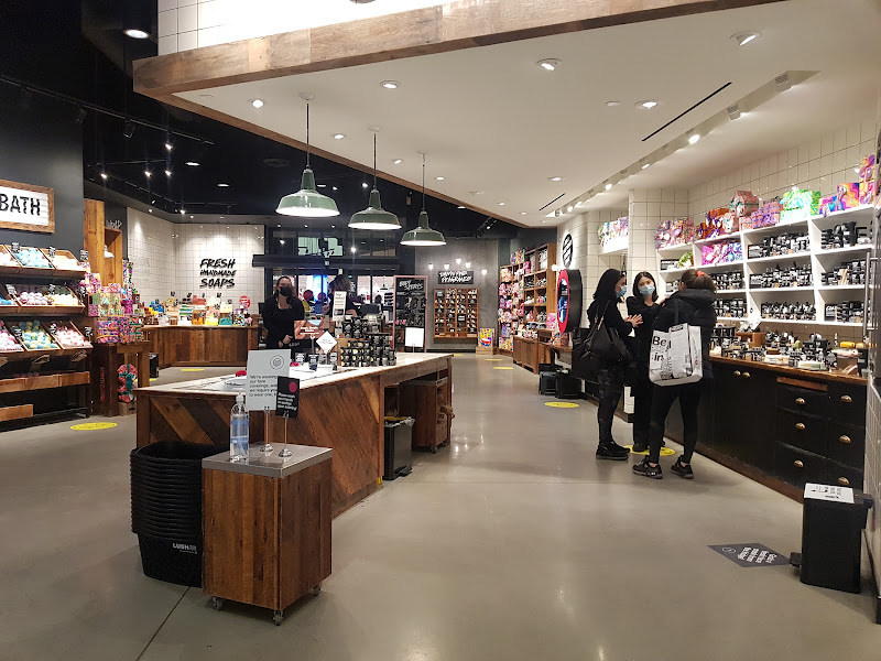 Lush Cosmetics Coquitlam Centre