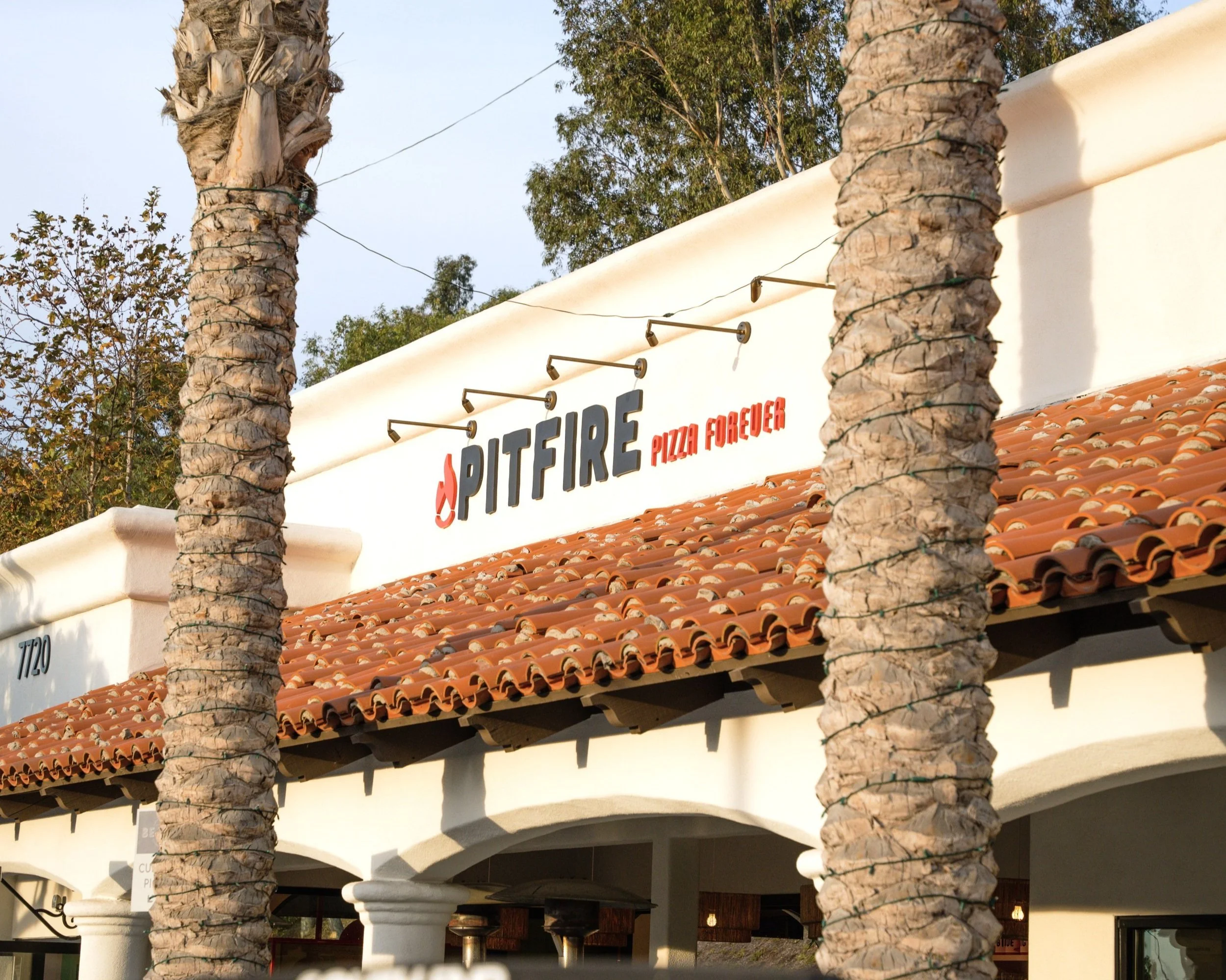 Pitfire Pizza logo