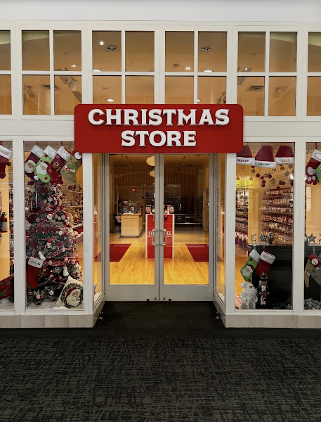 Christmas in Southshore (www.ornamentkiosk.com)