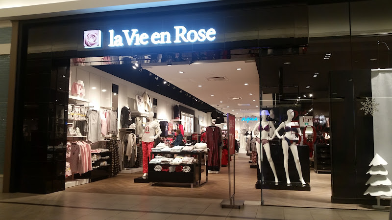 la Vie en Rose McAllister Place