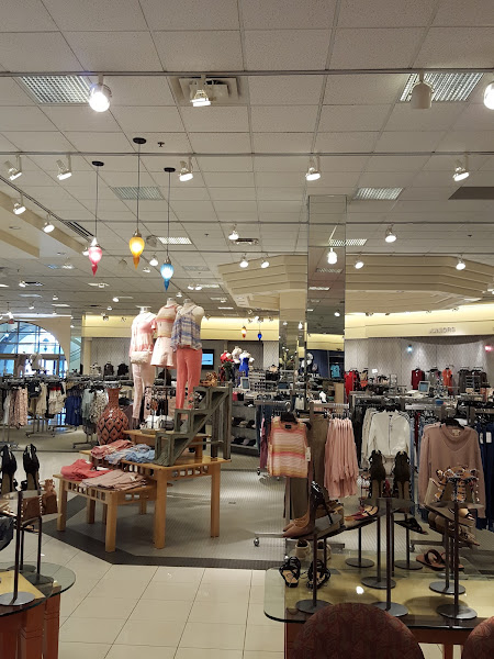 Von Maur
