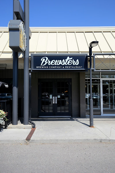Brewsters Brewing Company and Restaurant - Lake Bonavista
