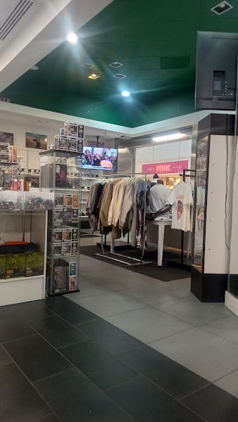 Arrowhead Towne Center: Management Office