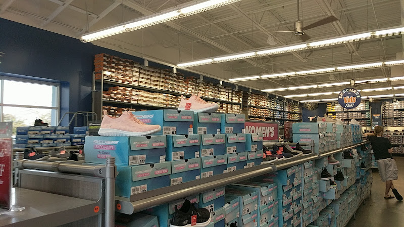 SKECHERS Factory Outlet