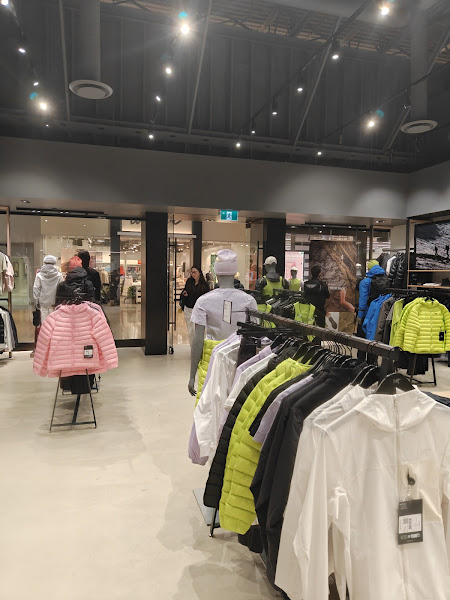 Arc'teryx CrossIron Mills
