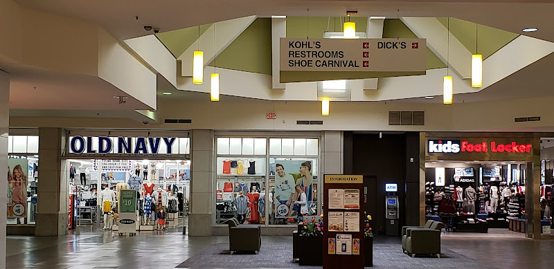 Macomb Mall Service Departments