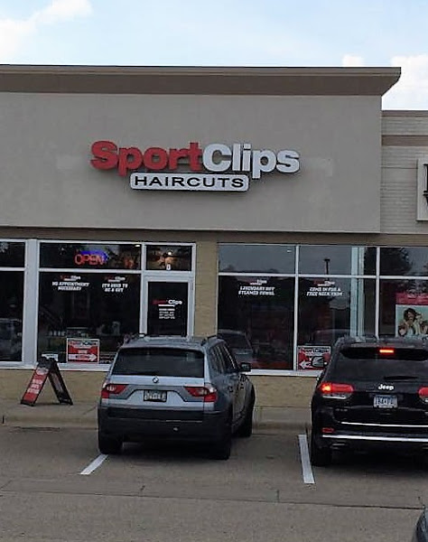 Sport Clips Haircuts of Plymouth - Rockford Pointe