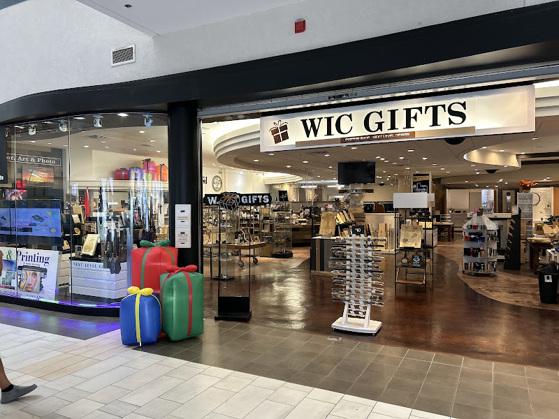 WIC Gifts Engraving