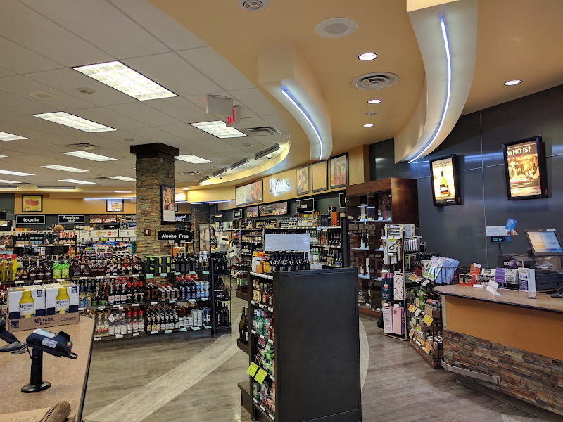 Tuxedo Park Liquor Mart