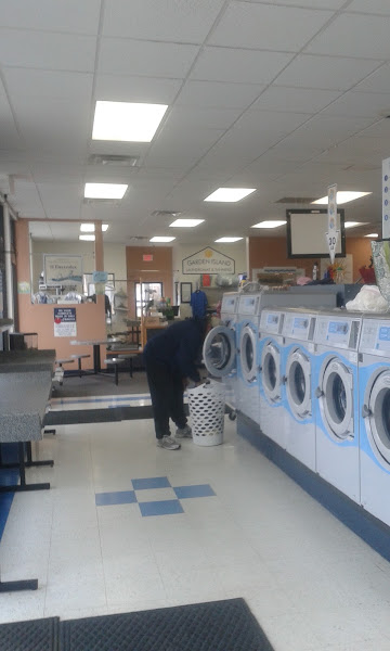 Garden Island Laundromat and Tanning