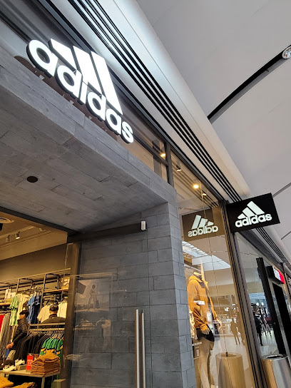 adidas Store Wayne