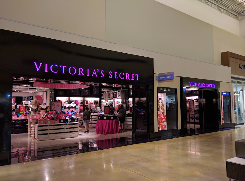 Victoria's Secret & PINK
