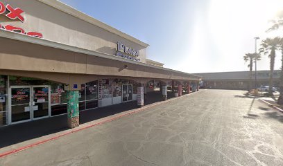 Plaza Shops