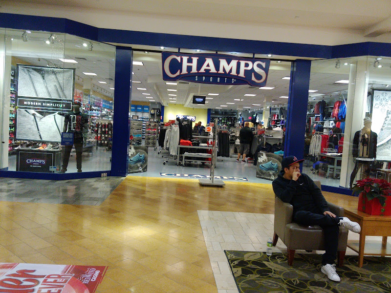 Champs Sports