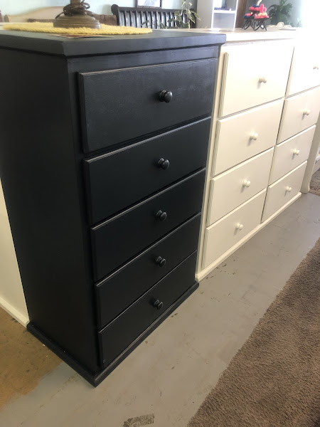 Daleth's Furniture
