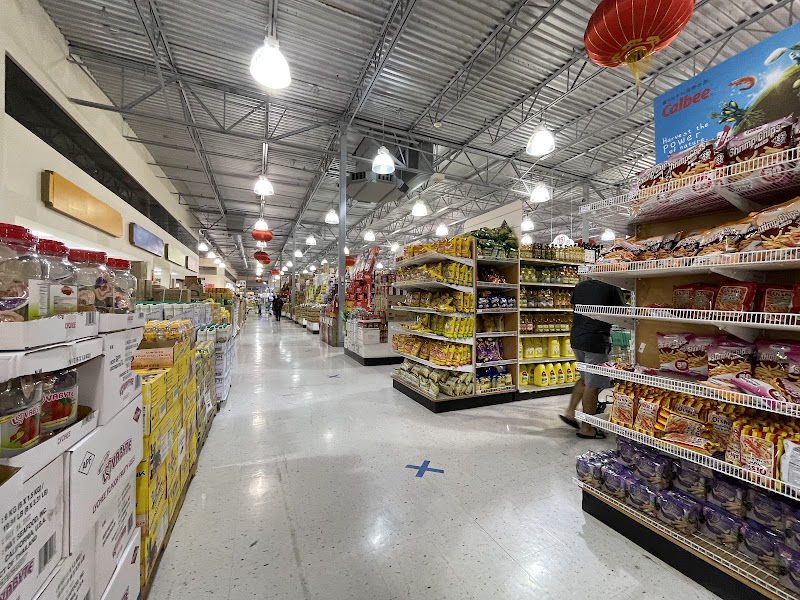 Sieu Thi Thuan Phat Supermarket