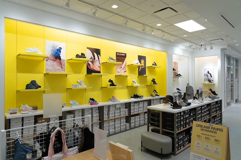 Dream Pairs Smith Haven Mall