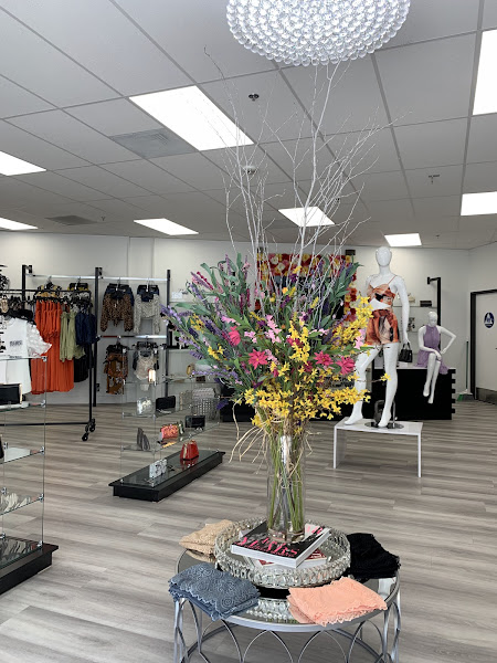 XFL Elegance Boutique