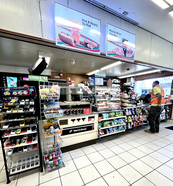 7-Eleven