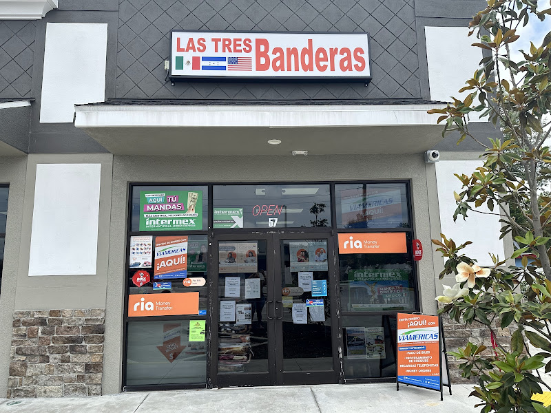 Las Tres Banderas