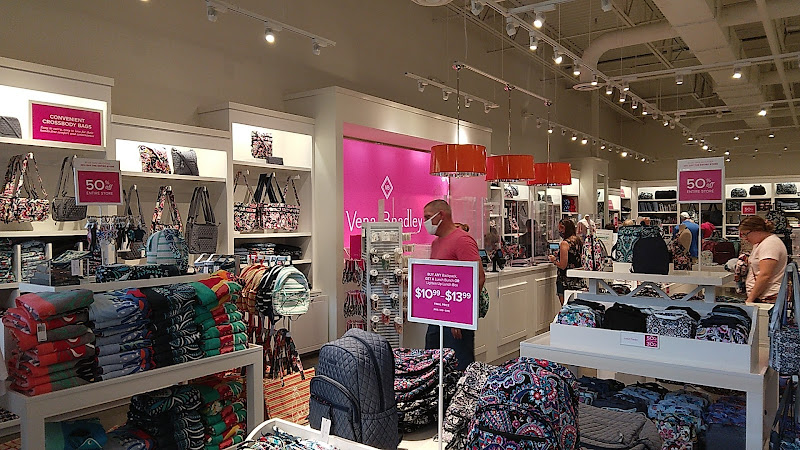 Vera Bradley Outlet