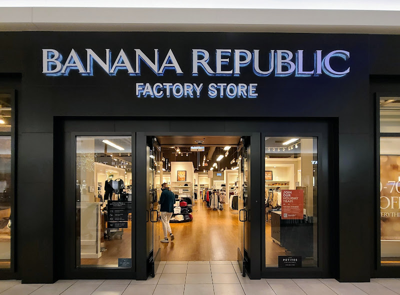 Banana Republic Factory Store