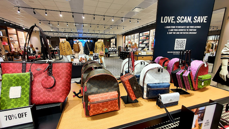 COACH Outlet