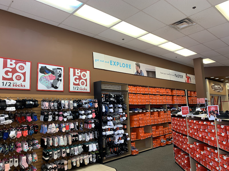 Famous Footwear