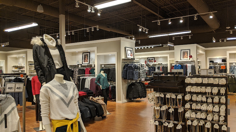 Banana Republic Factory Store