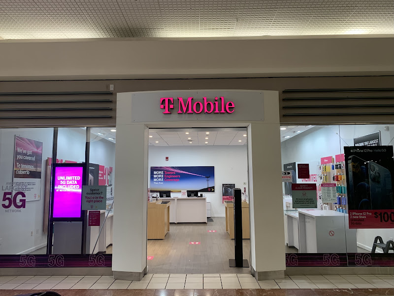 T-Mobile Authorized Retailer