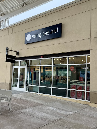 Sunglass Hut