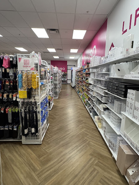 Daiso - Japanese Household Goods