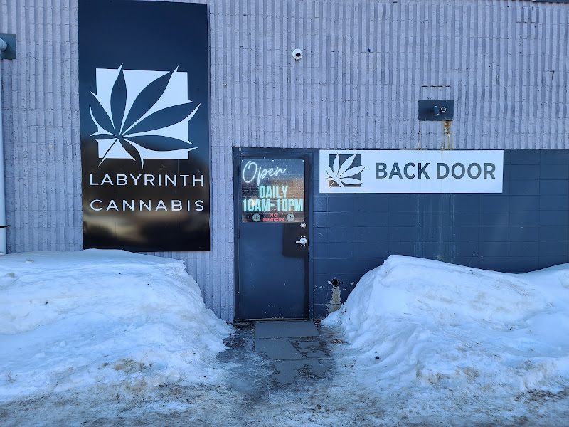 Labyrinth Cannabis