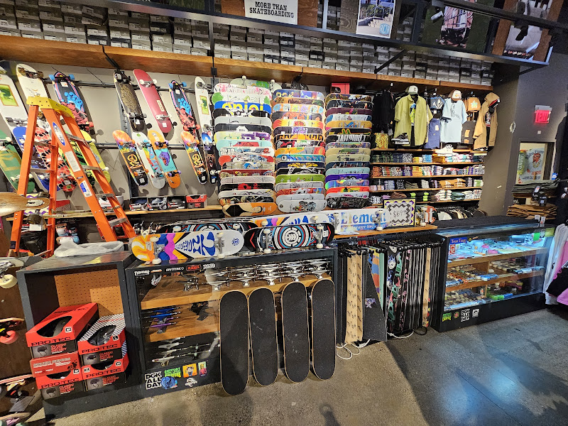 Zumiez