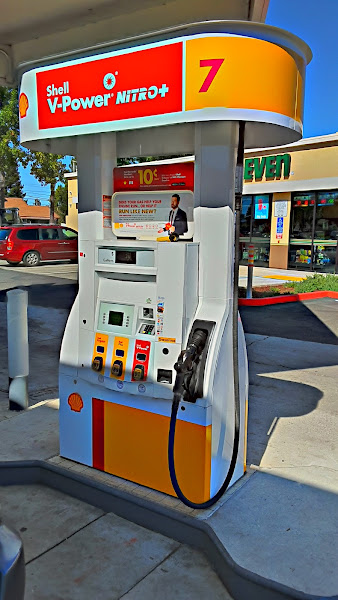 7-Eleven