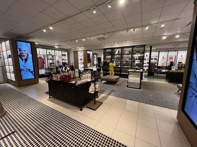 COACH Outlet