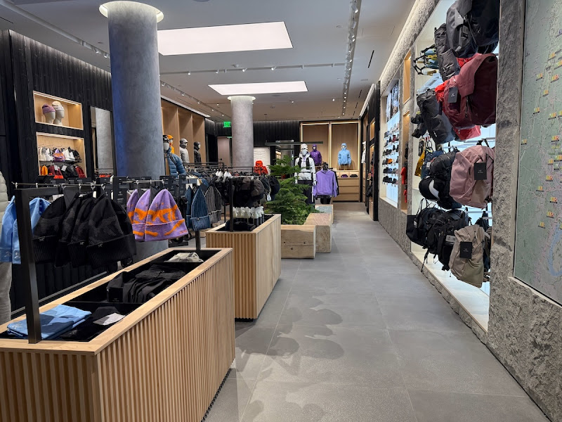 Arc'teryx Westfield Montgomery