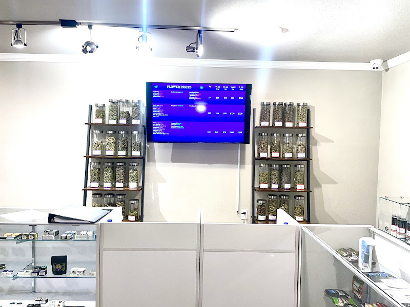 Purple Moon Dispensary - Coweta