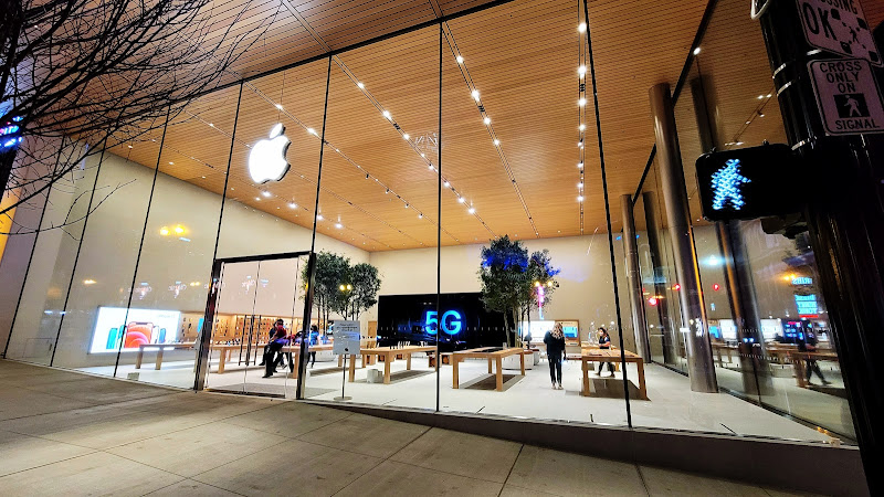 Apple Downtown Nashville