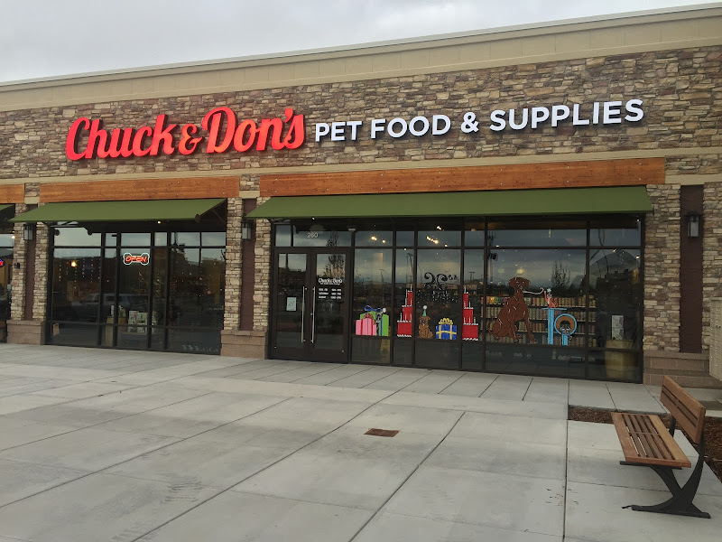 Chuck & Don's Pet Food & Supplies