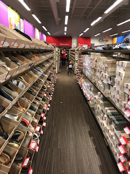 Clarks Bostonian Outlet