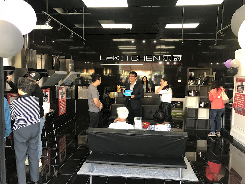 LeKITCHEN INC