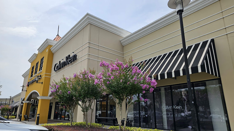 Factory Outlet