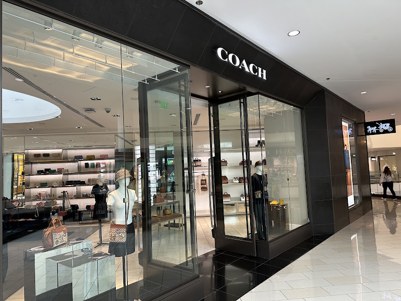 COACH