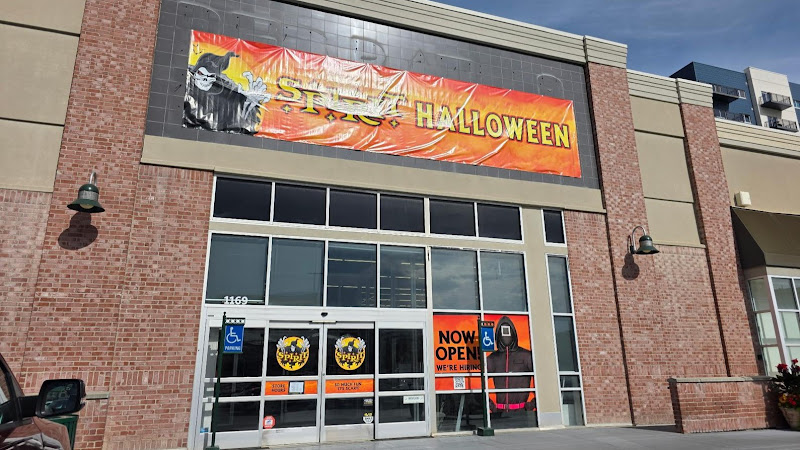 Spirit Halloween