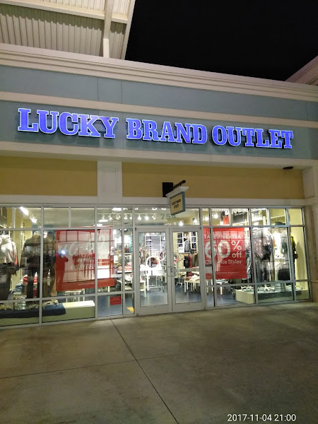 Triangle Square Shopping Center