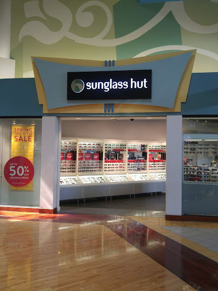Sunglass Hut